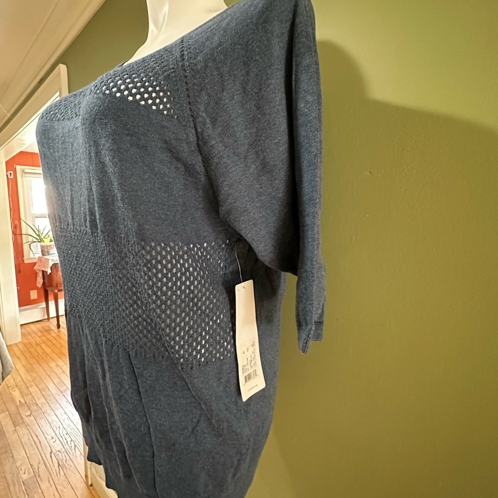 Lole Sweater - Picture 2 of 5